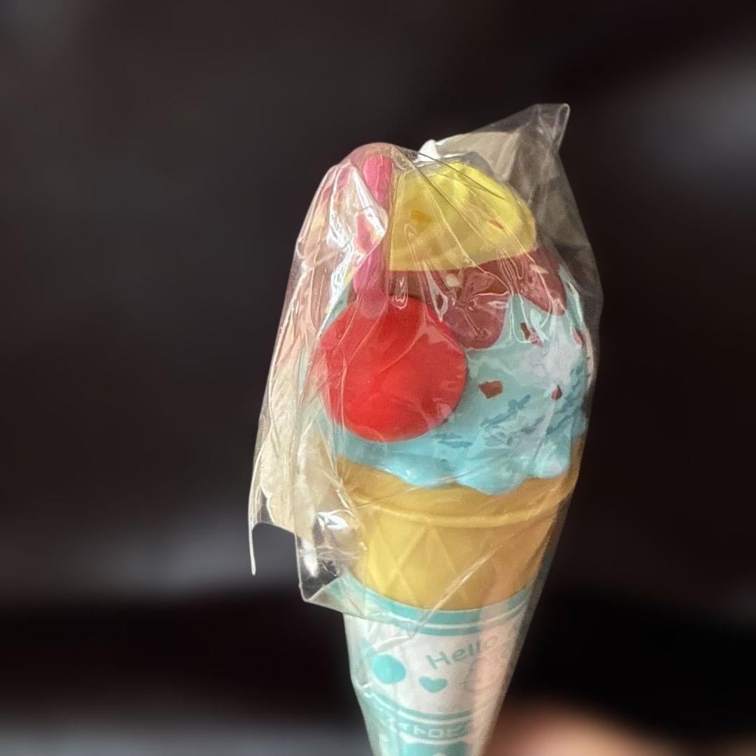 [平成レトロ⭐️Hello kitty⭐️アイス型ボールペン [希少]新品未使用