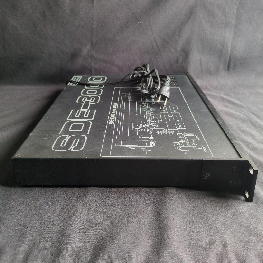 ギター Roland SDE-3000