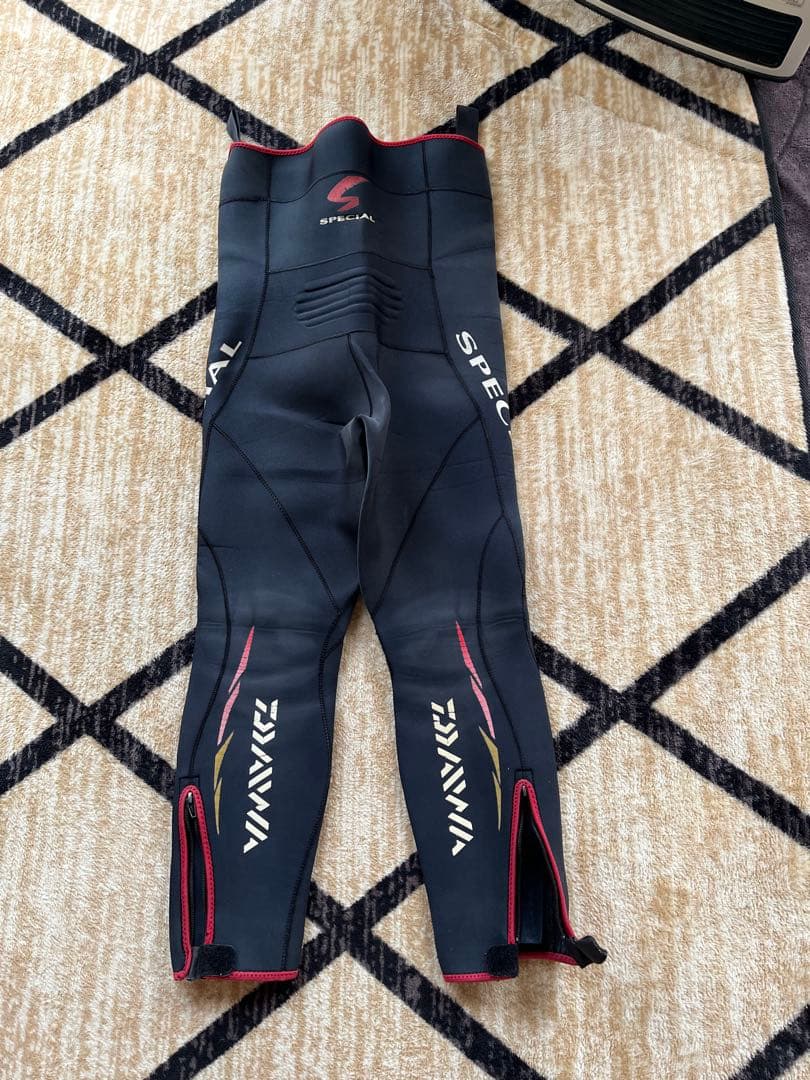 ★即発送 鮎 友釣り ダイワ スペシャル タイツ MB