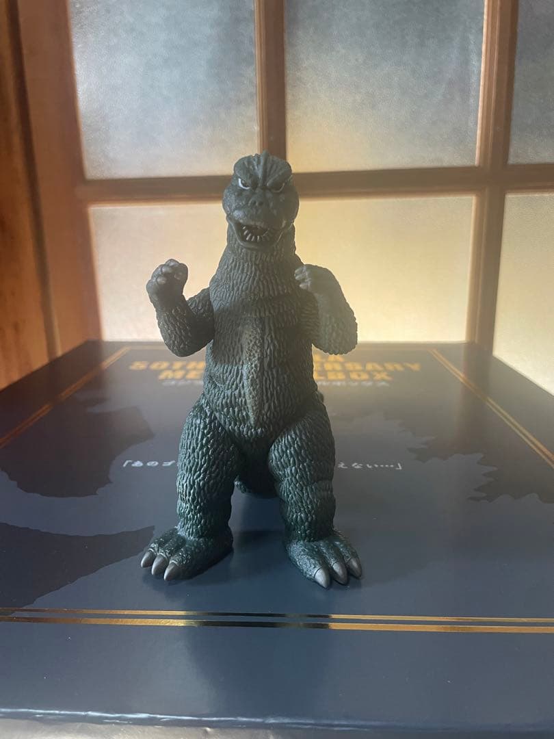 ⭐︎ゴジラ50周年メモリアルボックス⭐︎
