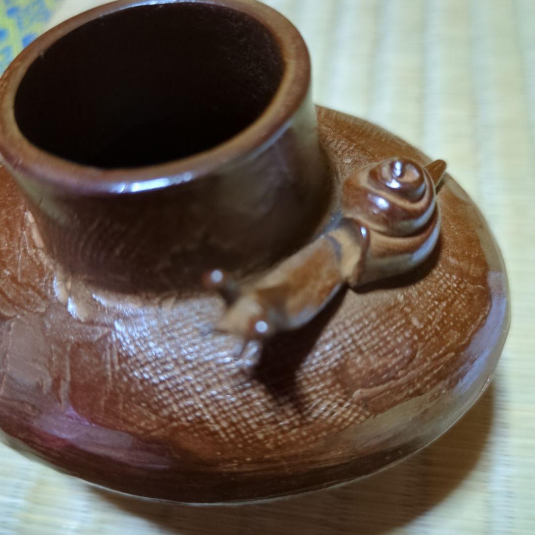 月芳作、高岡銅器高さ約7.5センチ花器