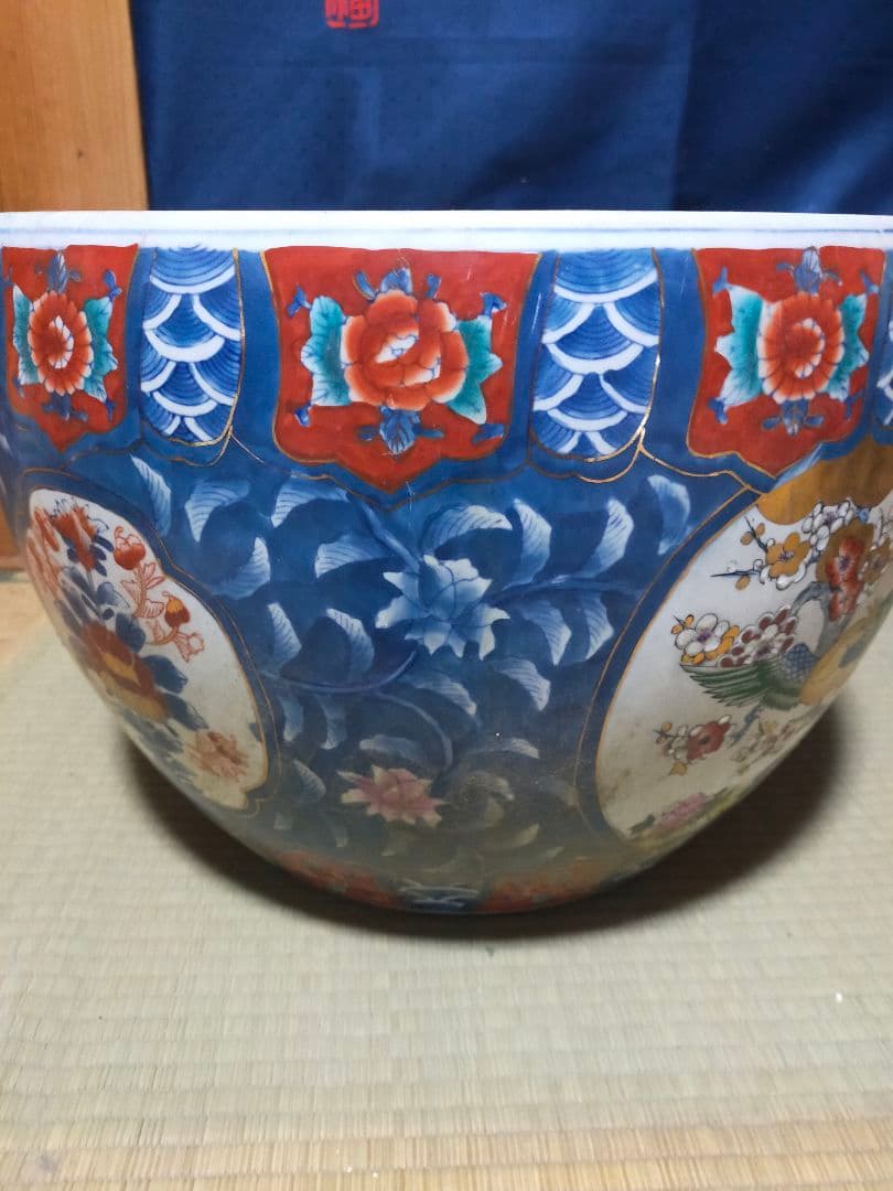 伊万里焼　有田焼　色絵孔雀図火鉢　アンティーク　昭和レトロ　作家者