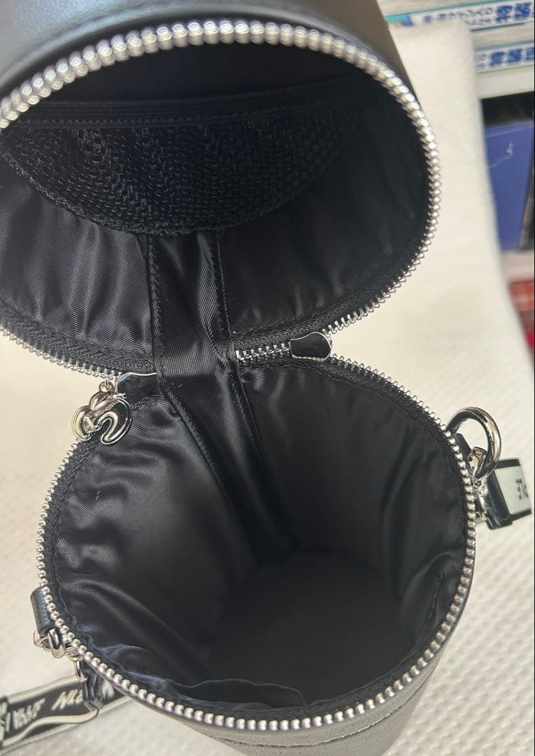 Mrs. GREEN APPLE ペンライトケース　　黒