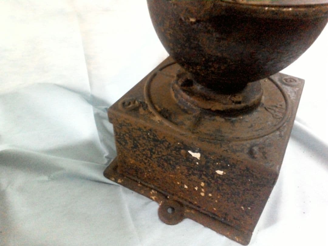 アンティークコーヒーミル　西洋　大型ミル