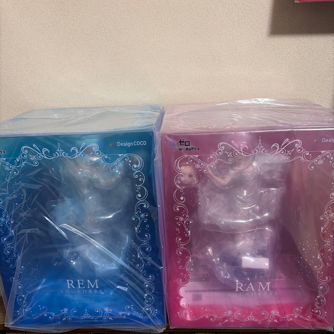 リゼロ　レム　ラム　アクアドレス　フィギュア2体セット