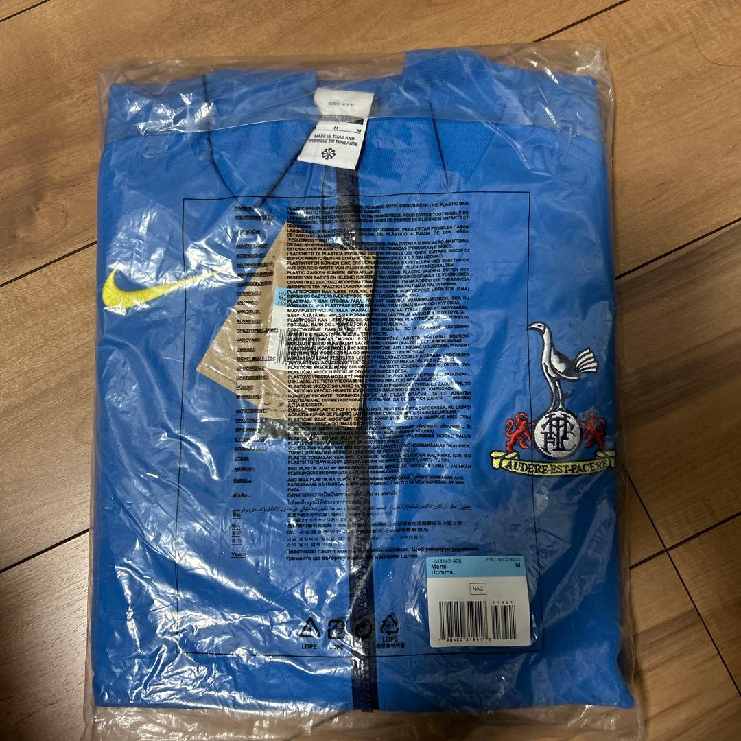 2025/26トッテナム・ホットスパー アンセムジャケット