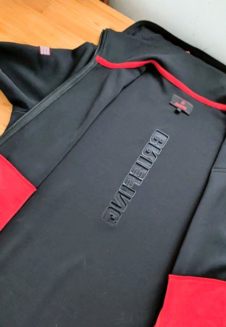 BRIEFING フード付きジャケット ブラック