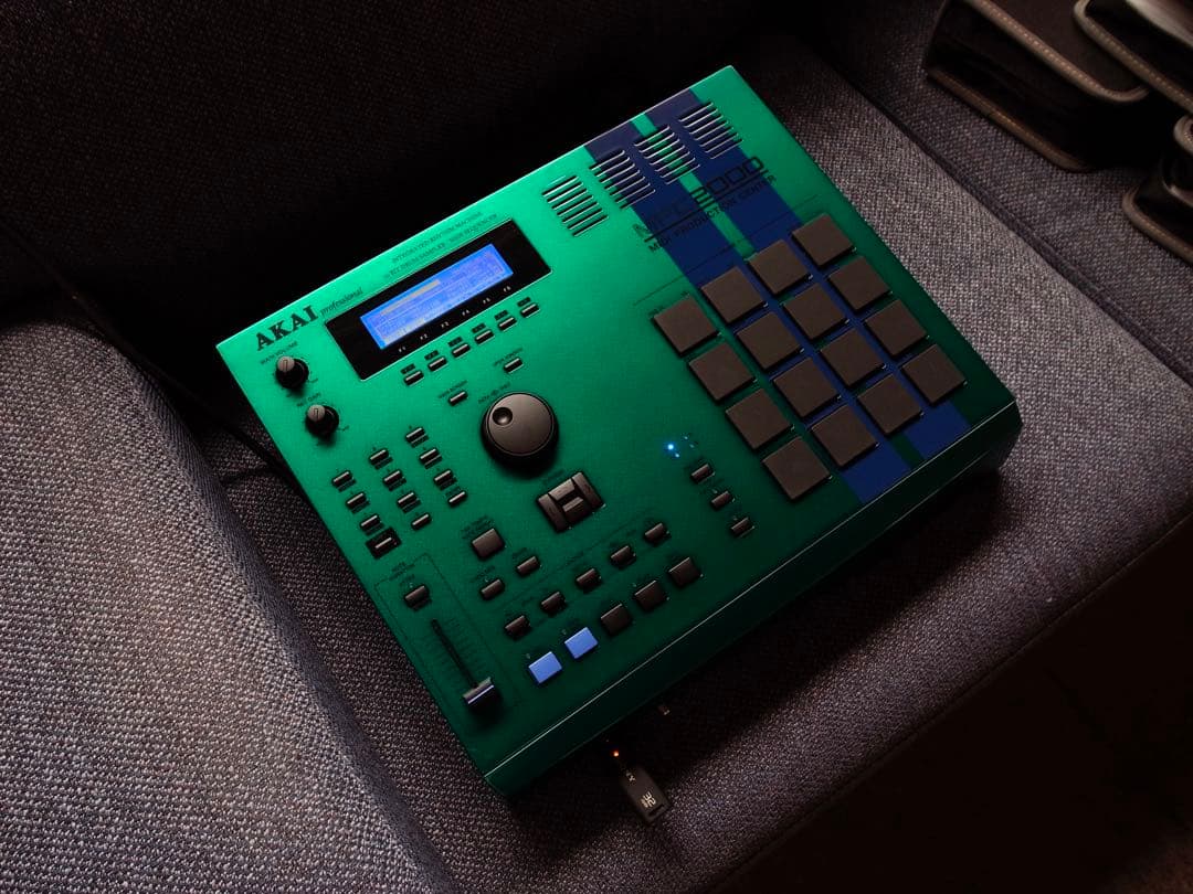 AKAI MPC2000 カスタムペイント フルリペア完動品LED交換 液晶新品