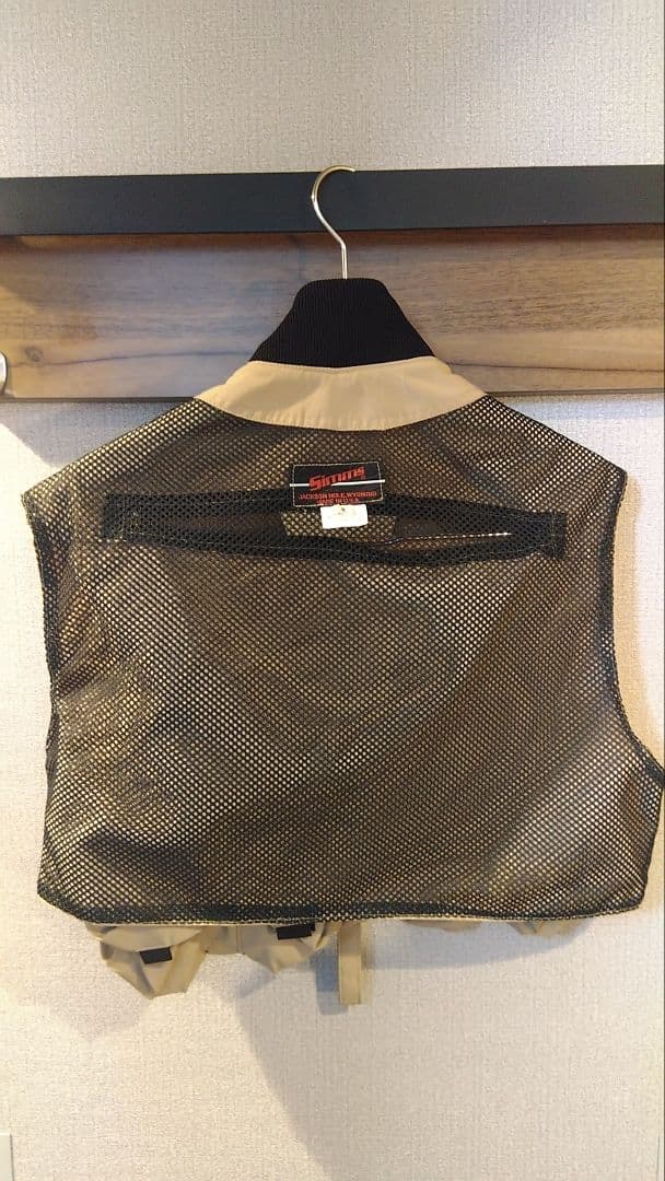 Simmsヴィンテージマスターベスト斜めロゴ