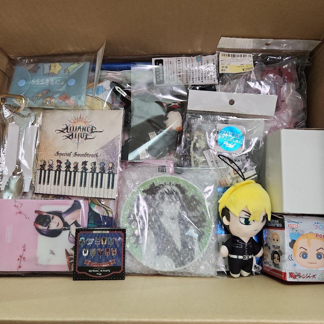 ノンジャンル　アニメグッズ　まとめ売り　200個程度