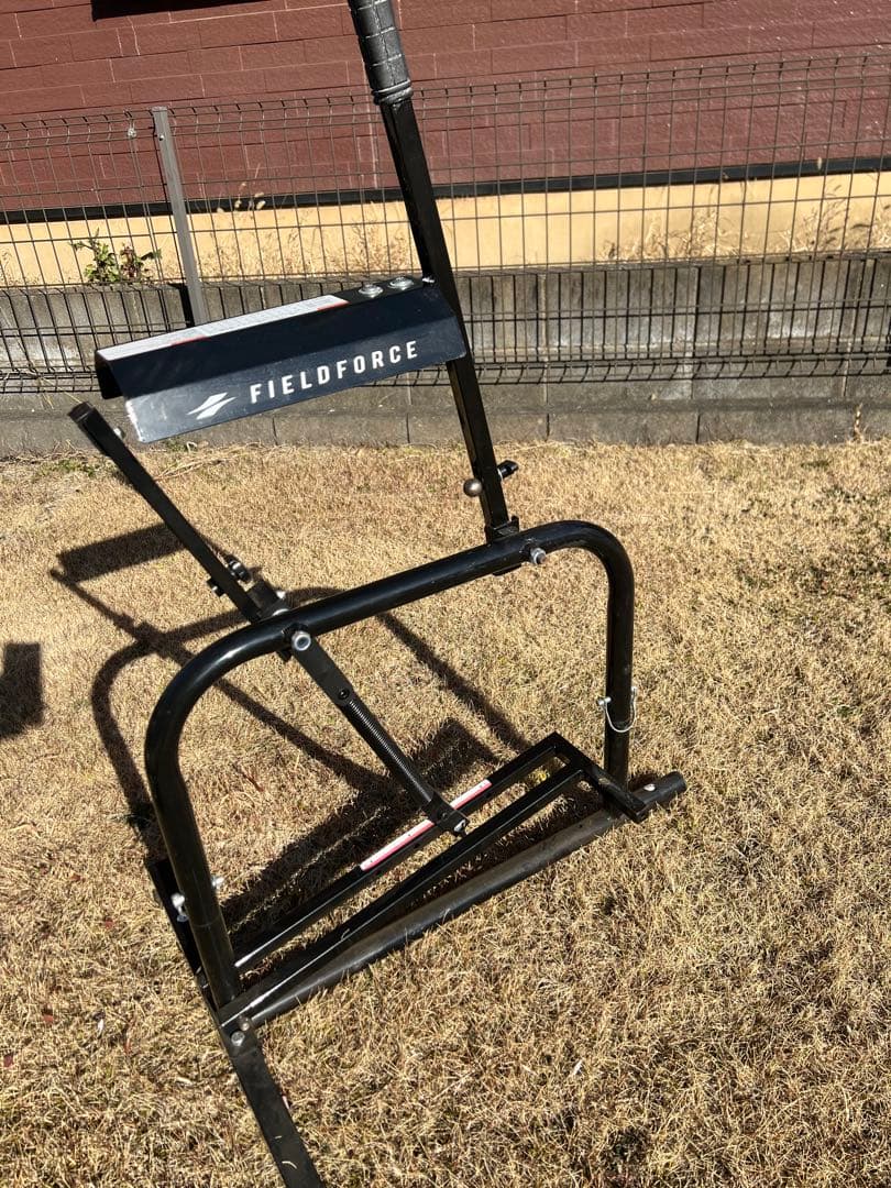 手動式小型ピッチングマシン