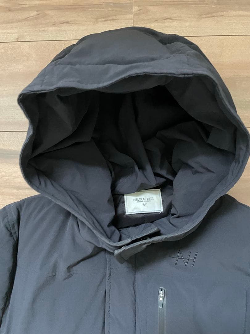 bassy　svolme NEUTRAL ACT ダウンジャケット