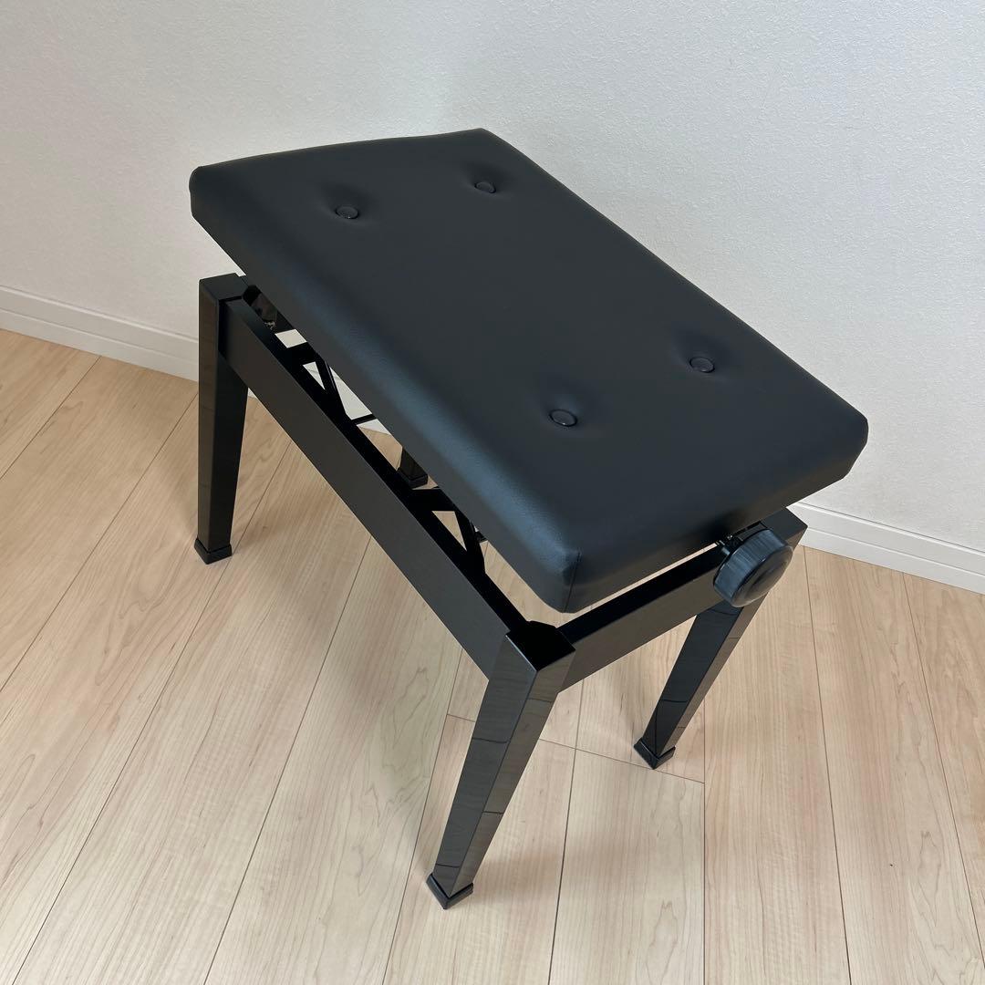 新品　ヤマハ　ピアノ高低自在椅子