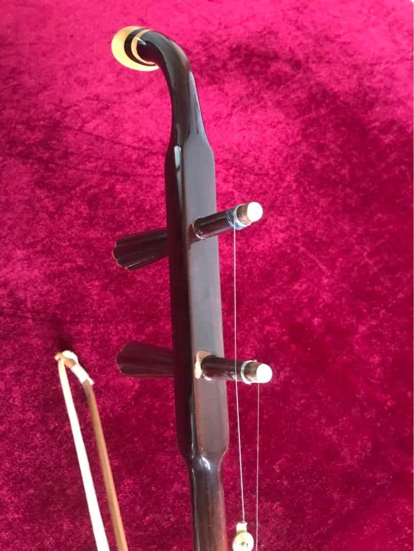 二胡★中古品★蛇本皮★音など確認済み