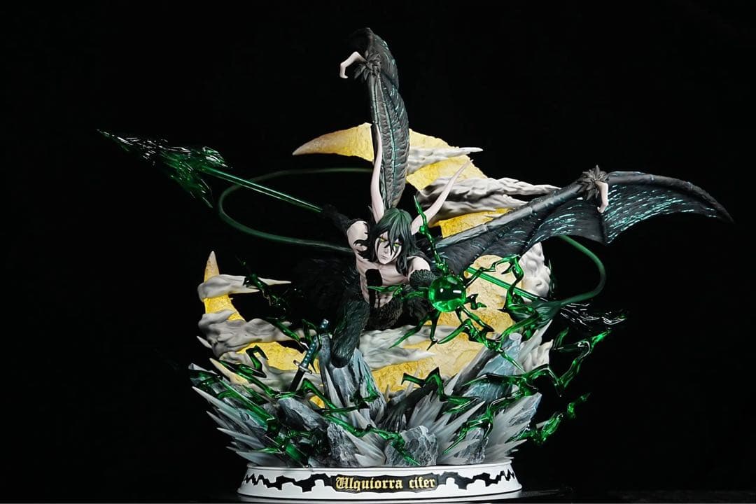 ブリーチ　ウルキオラ・シファー　ガレージキッド　フィギュア　1\8スケール