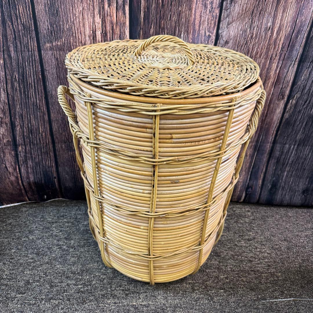 ラタン ランドリー ラタン製 筒型バスケット アンティーク 古民具 かご 蓋付き