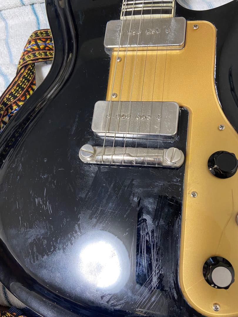 Rivolta Guitars COMBINATA VII/Tor •Black