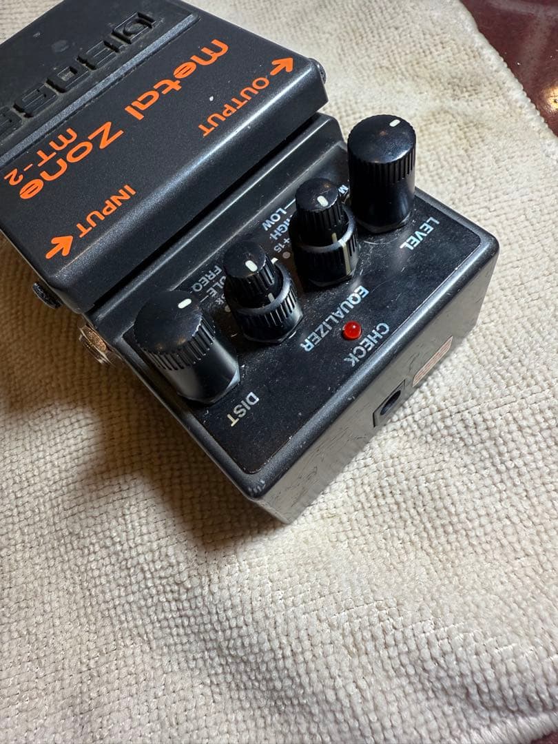 BOSS MT-2 l Zone MOD ギターエフェクター