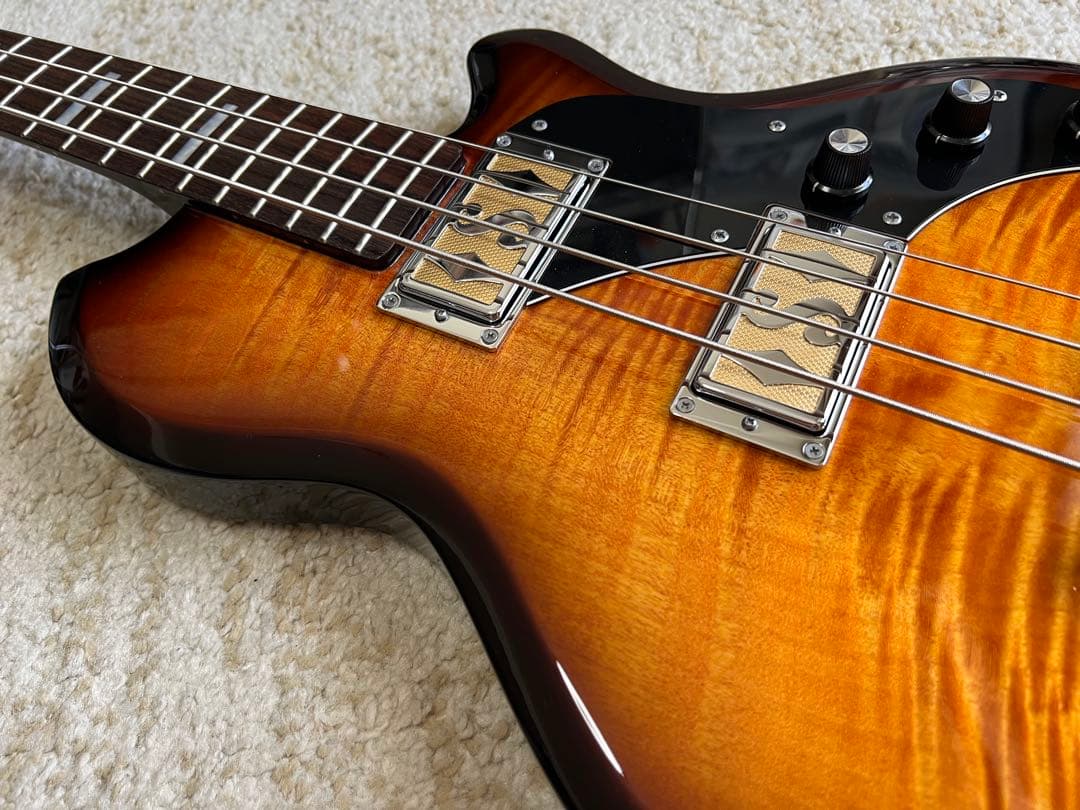Supro Huntington Bass II スプロ エレキベース