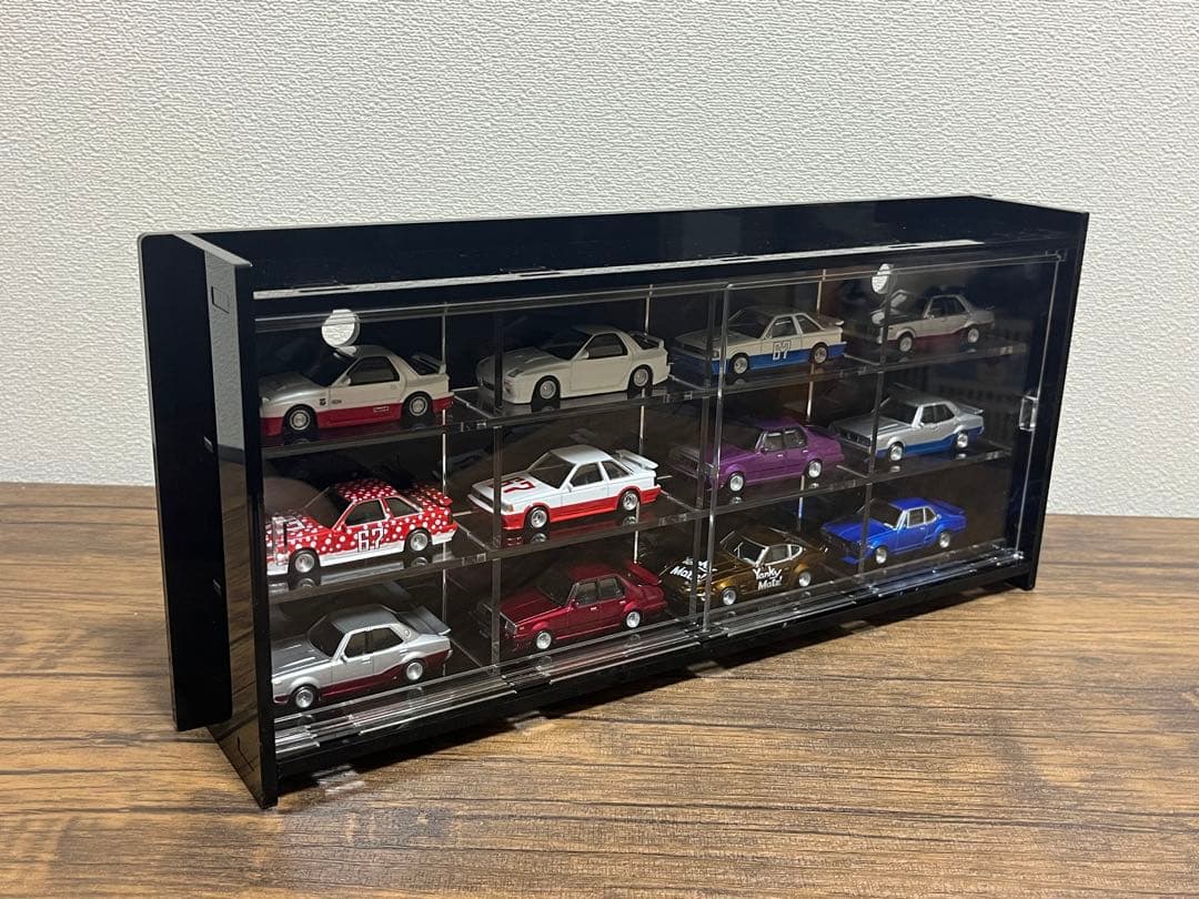 ⭐︎新品⭐︎ミニカーケース　コレクションケース　ブラック　送料込み♪