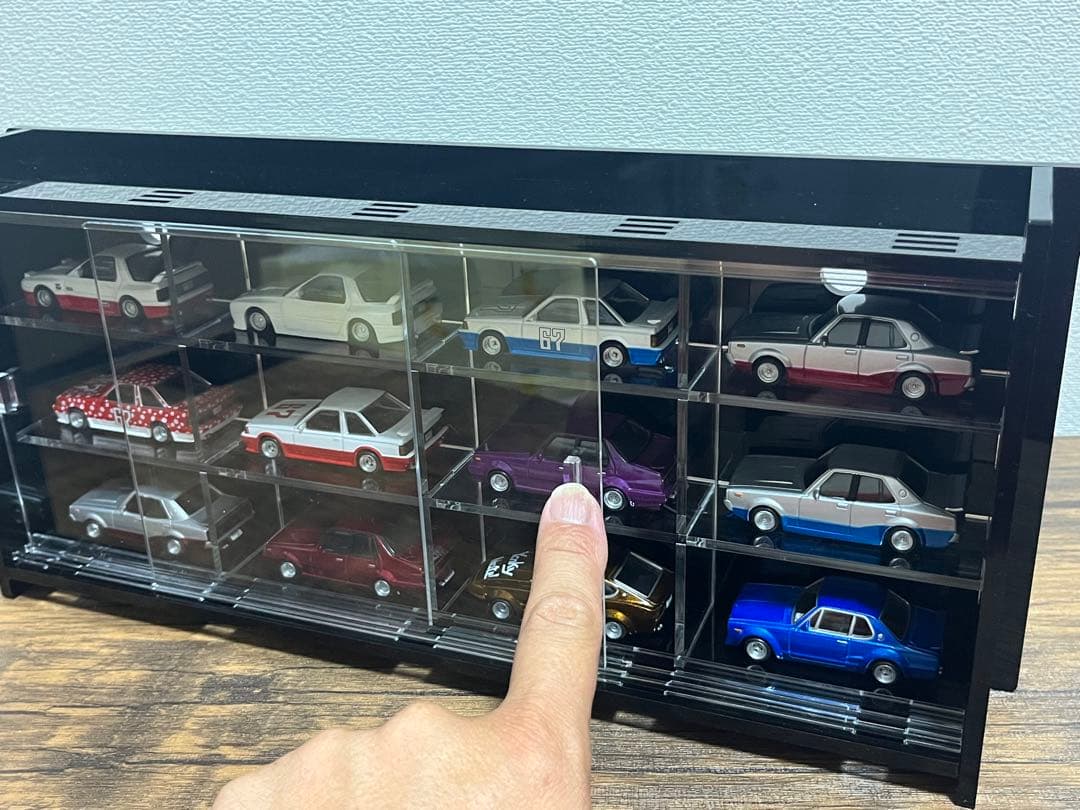 ⭐︎新品⭐︎ミニカーケース　コレクションケース　ブラック　送料込み♪