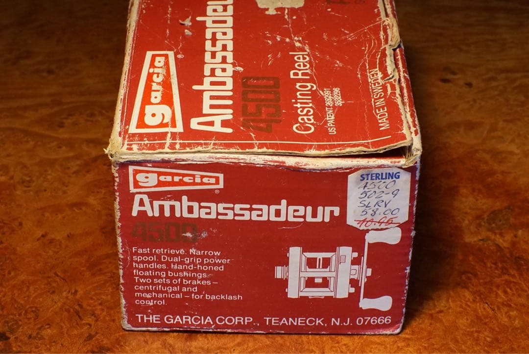 元箱付 ABU アンバサダー 4500 メンテ済 フレーム修正済 チェリーレッド