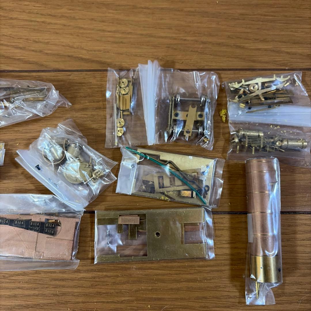 y*z様 珊瑚模型 B10 未完成品　ジャンク