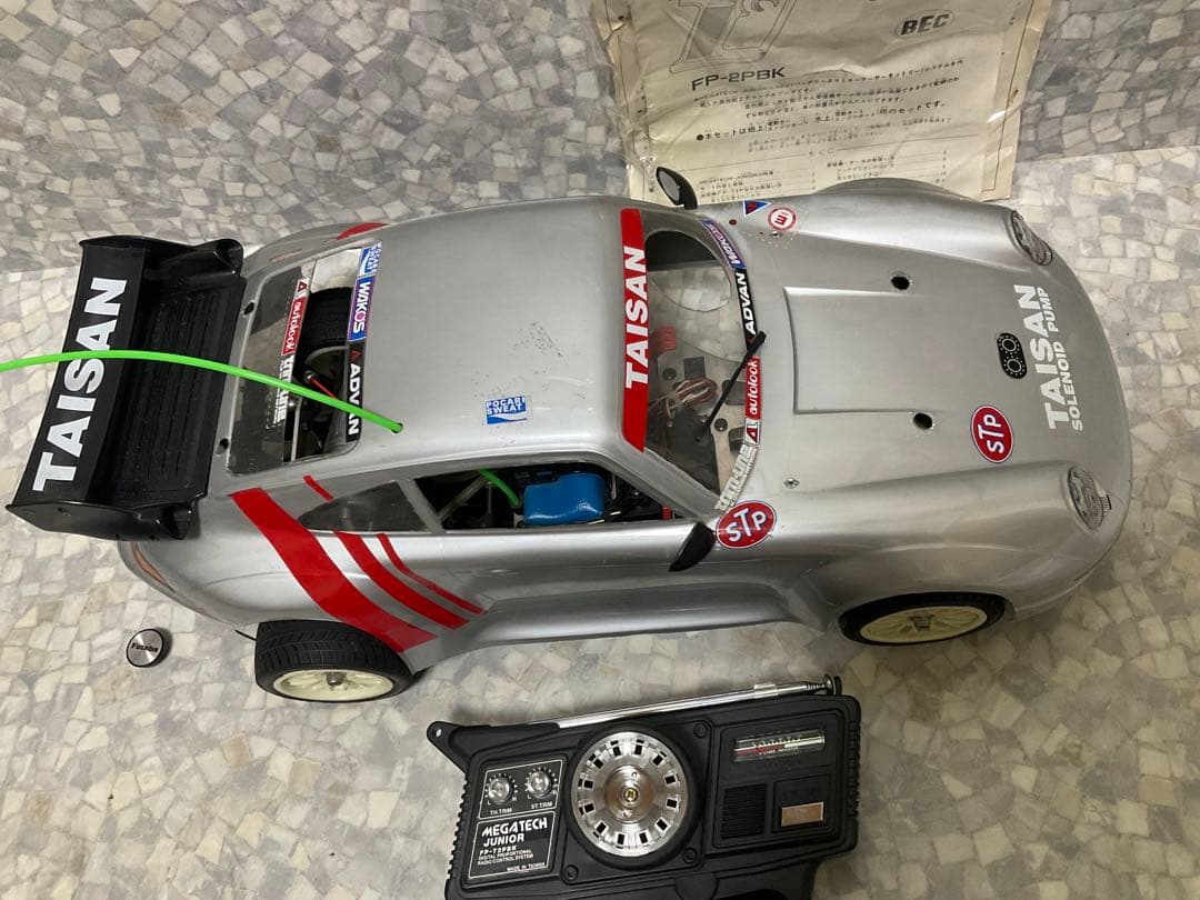 京商　エンジンRCカー　ラジコン （現状品　ジャンク品）