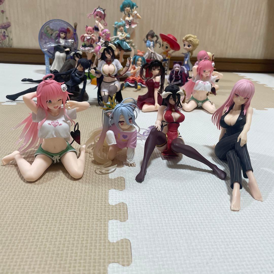 美少女フィギュア24体まとめ売り