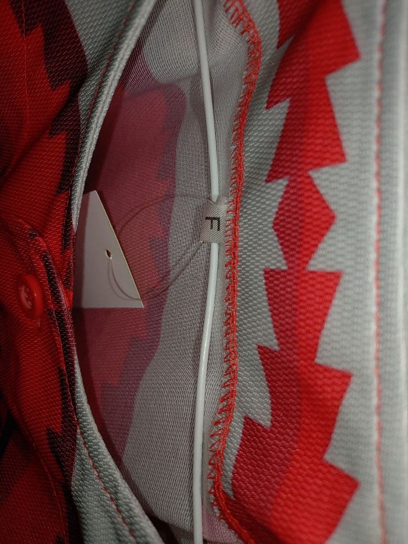 #‼️千葉ロッテマリーンズファン必見‼️　　　野球応援グッズユニホーム3枚、ほか