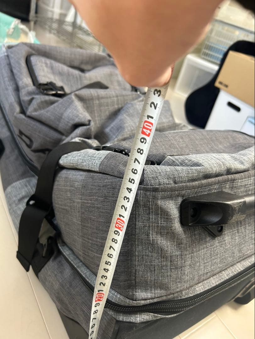 DAKINE グレー キャリーバッグ 大容量