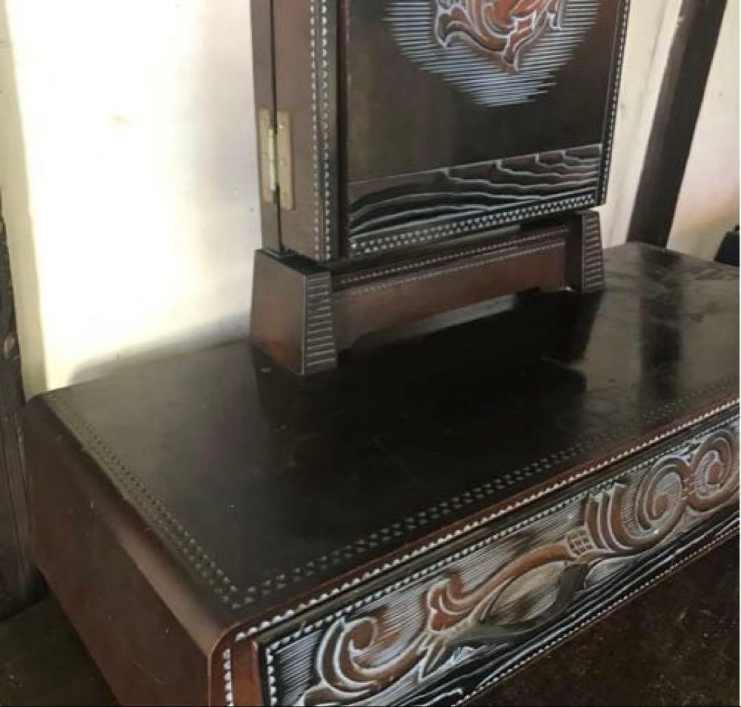 ビンテージ　木製　三面鏡　鏡台　木彫りの装飾が丁寧で雰囲気あります