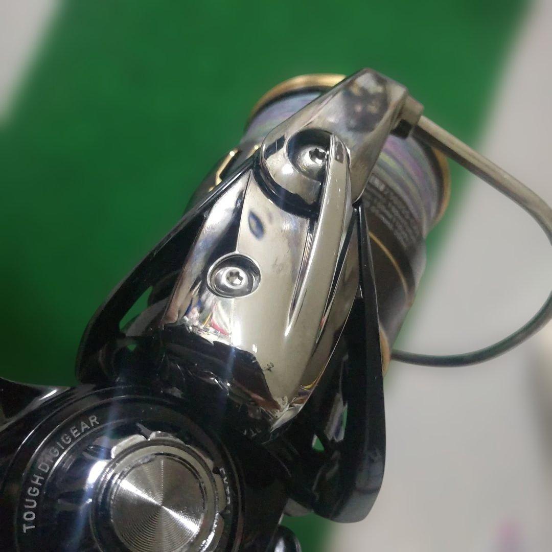 週末限定値下げ　バリスティック LT 2500SS-CXH スピニングリール