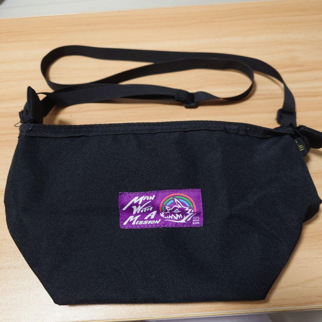 マンウィズ　ライトミニショルダーポーチ