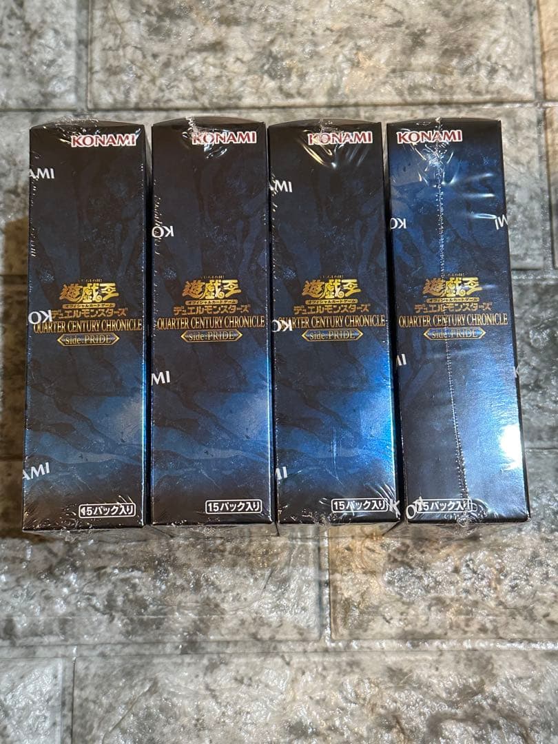 未開封　遊戯王　デュエルモンスターズ クォーターセンチュリークロニクル BOX