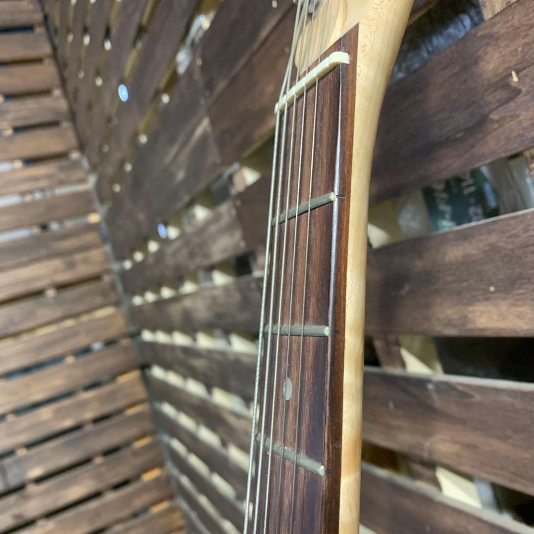 K004 BACCHUS バッカス エレキギター BST-1R