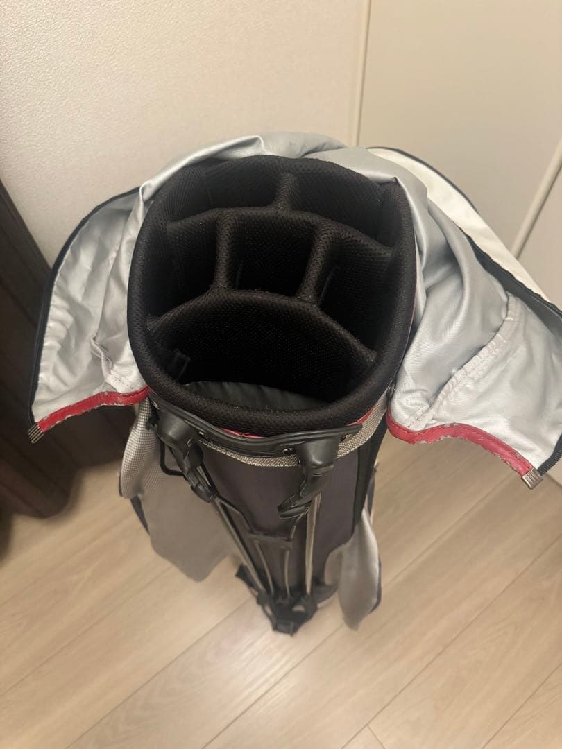 値下げしました❤️【Audi】アウディ　ゴルフバッグ　キャディバック　軽量