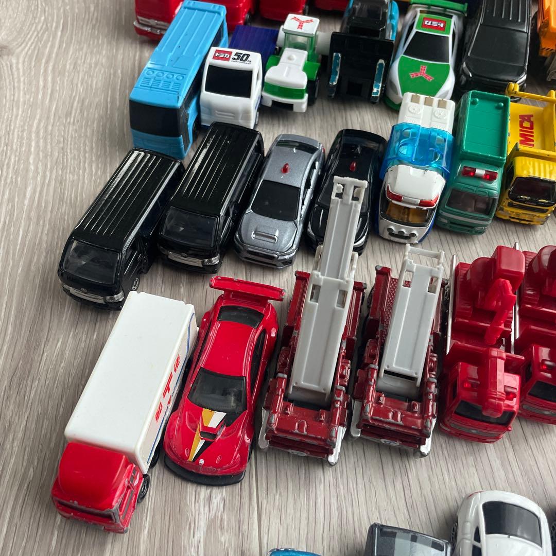 トミカ　まとめ売り　82台セット　ミニカー