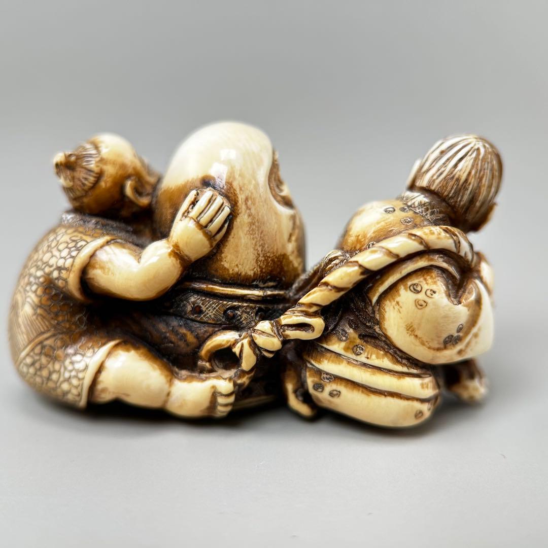 三人のキャラクター 彫刻極上根付天然素材アンティーク骨董飾り物古美術置物細密細工