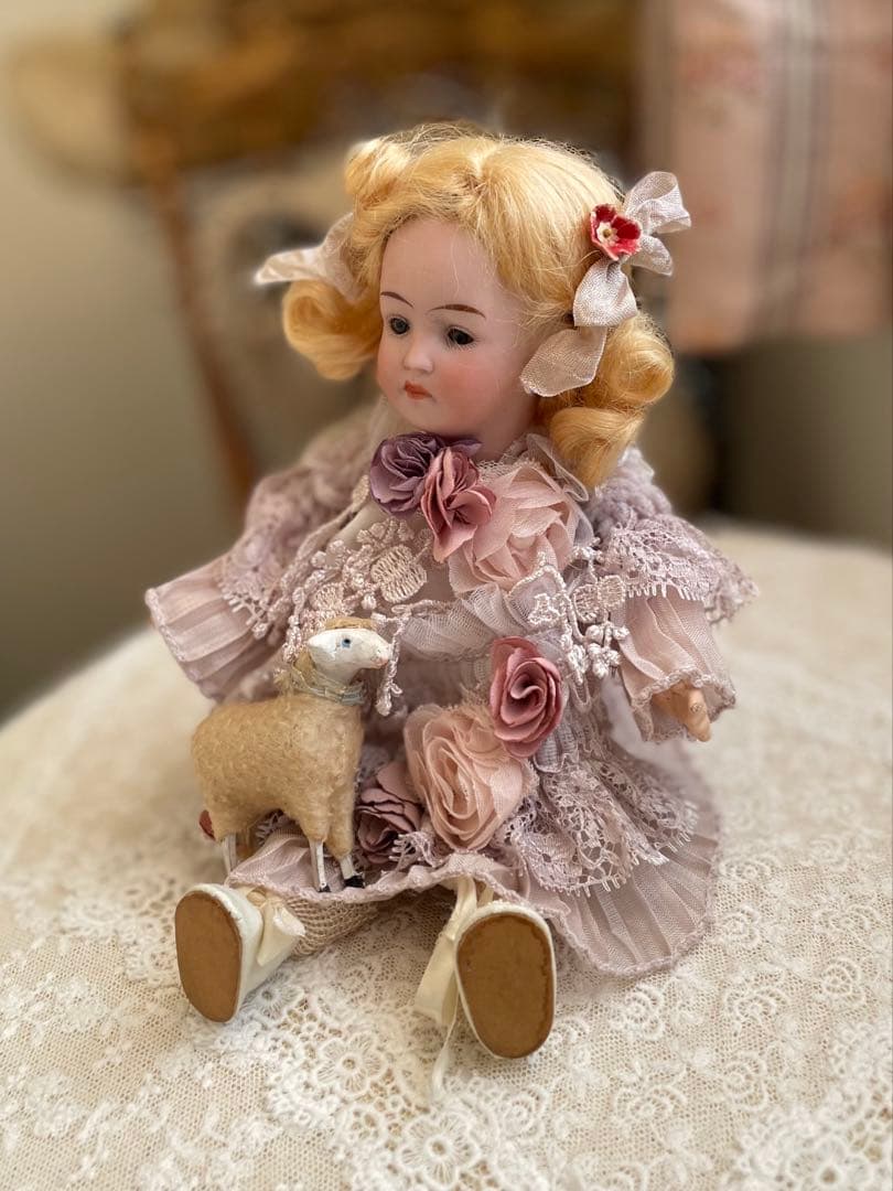 ˚✧₊⁎断捨離SALE品⁎⁺˳✧༚♡アンティークビスクドール 小さな子と羊さん♡