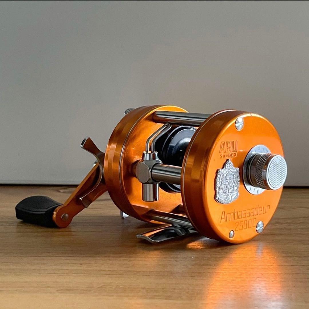 Abu Garcia アブガルシア 2500c サンセットオレンジ アンバサダー