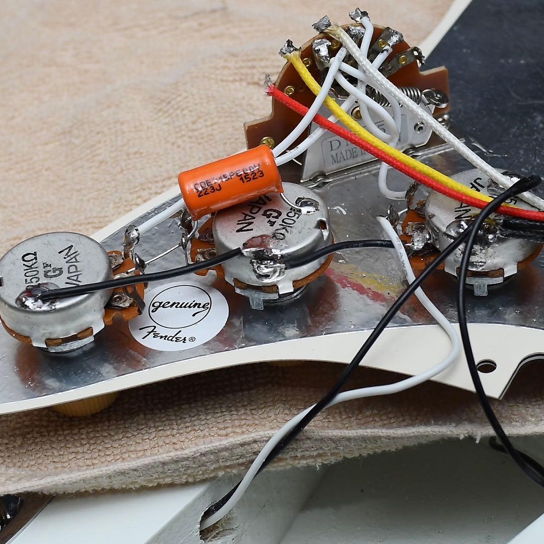 処分価格！Fender MIJ Traditional 60s ST