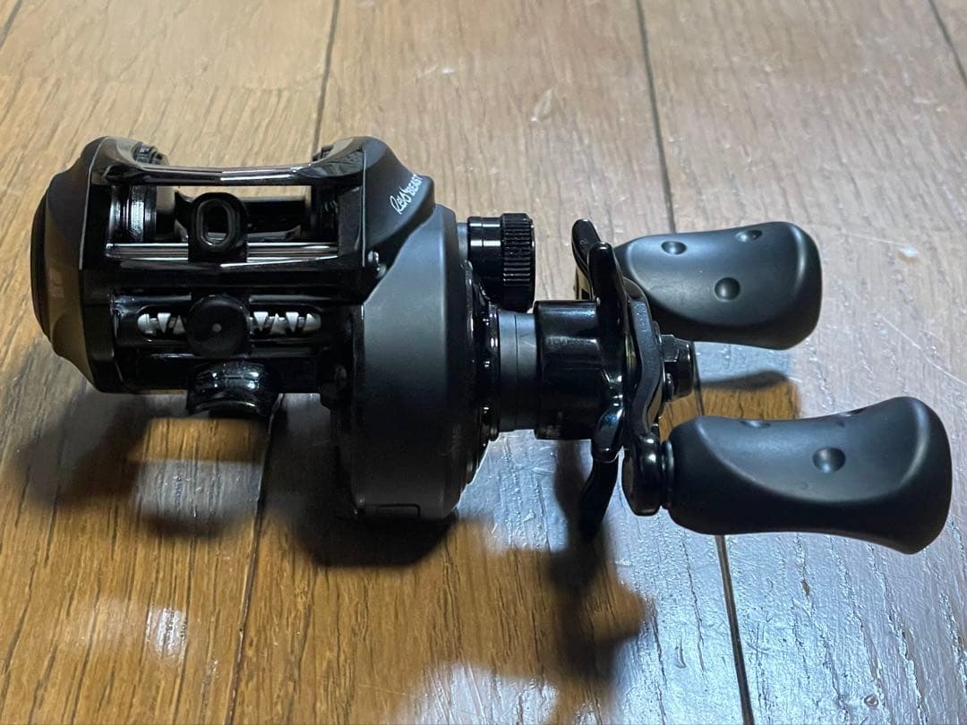 Abu Garcia REVO BEAST X ベイトリール