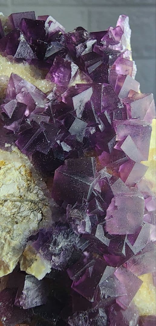 ​中国安徽省産フローライト (蛍石)