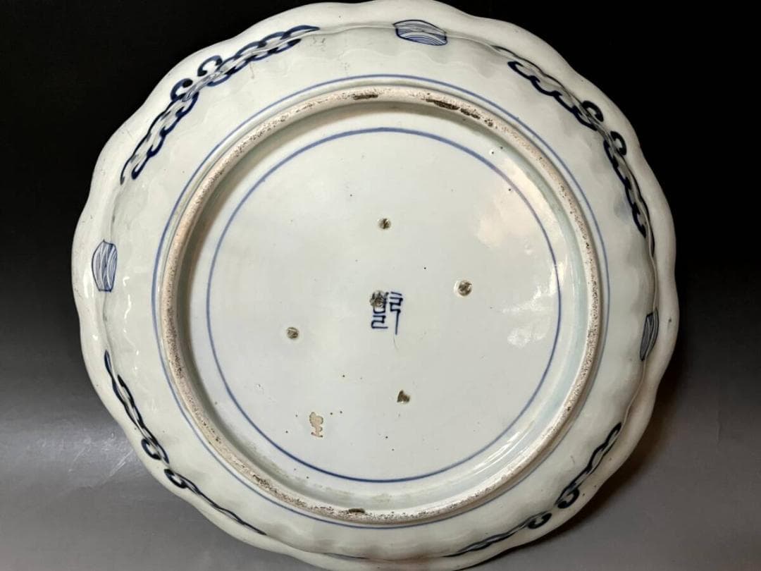 大皿■青華麒麟紋花弁型皿 染付花唐草 江戸期 古伊万里 古玩 時代物 骨董品■