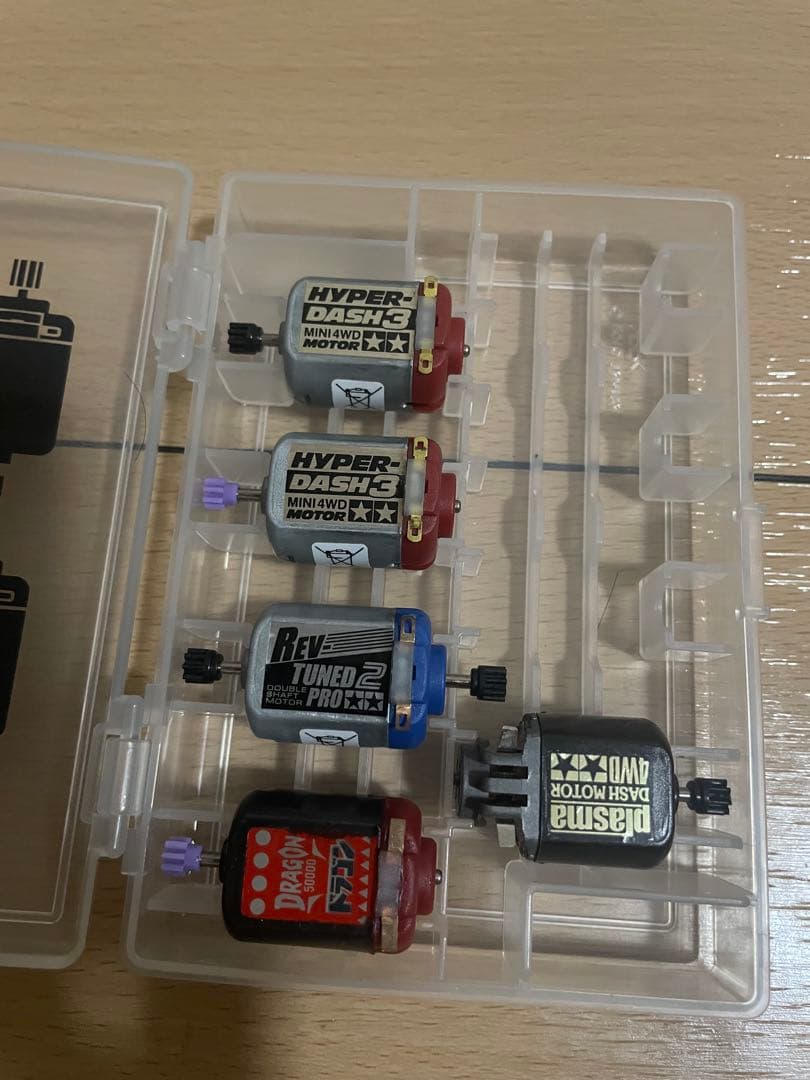 ミニ四駆 引退セット 3段ケース付き パーツ多数