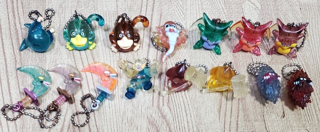 た*こ様 ドラゴンクエストクリスタルモンスターズ(バラ売り不可・ダブりあり)