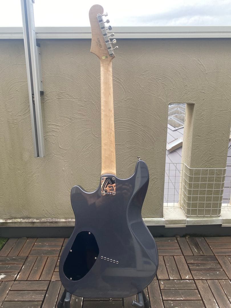 ギター GUILD SURFLINER