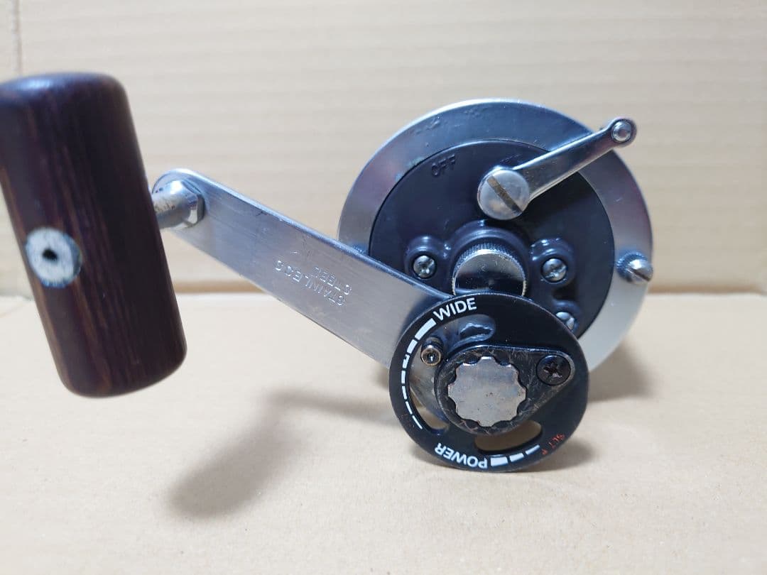 週末限定値下げ　ダイワ　シーライン　ハンドルドラグ