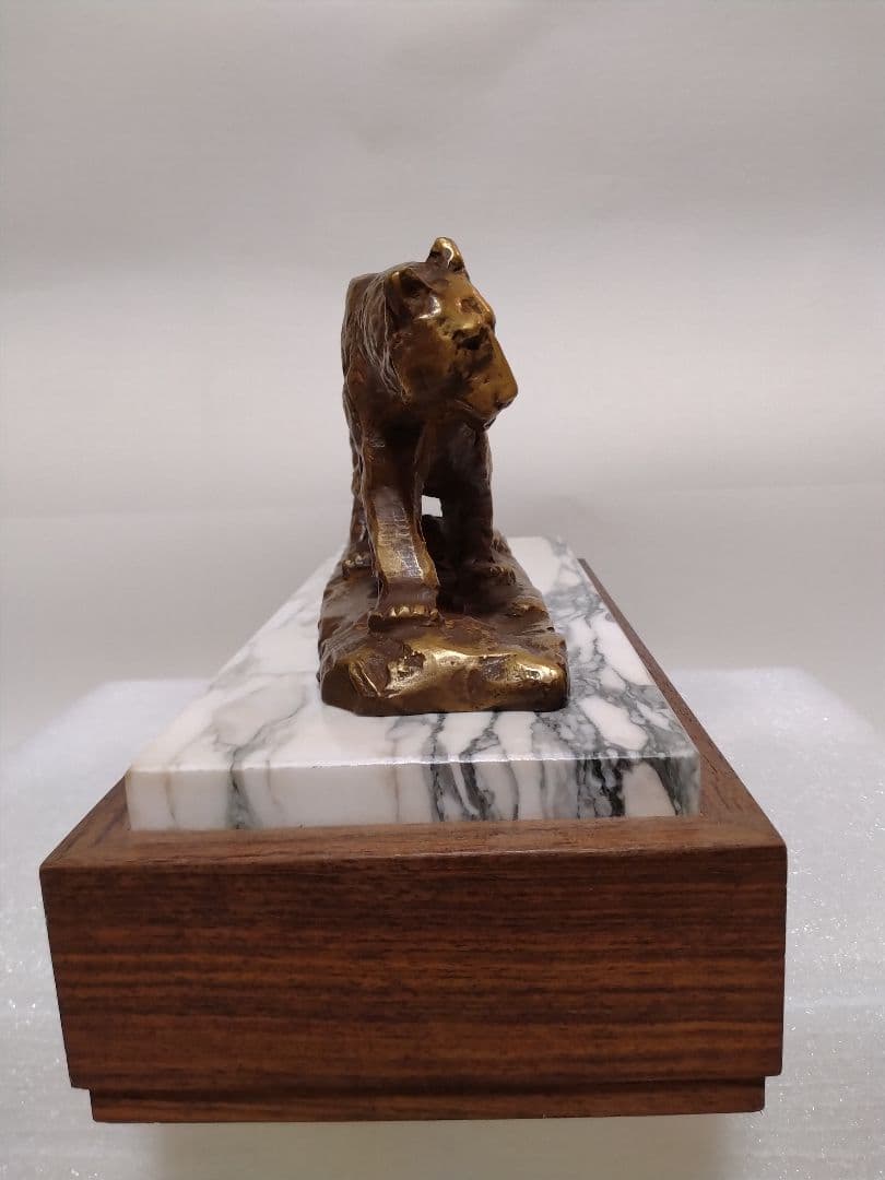 北村西望作　虎彫刻ブロンズ美品